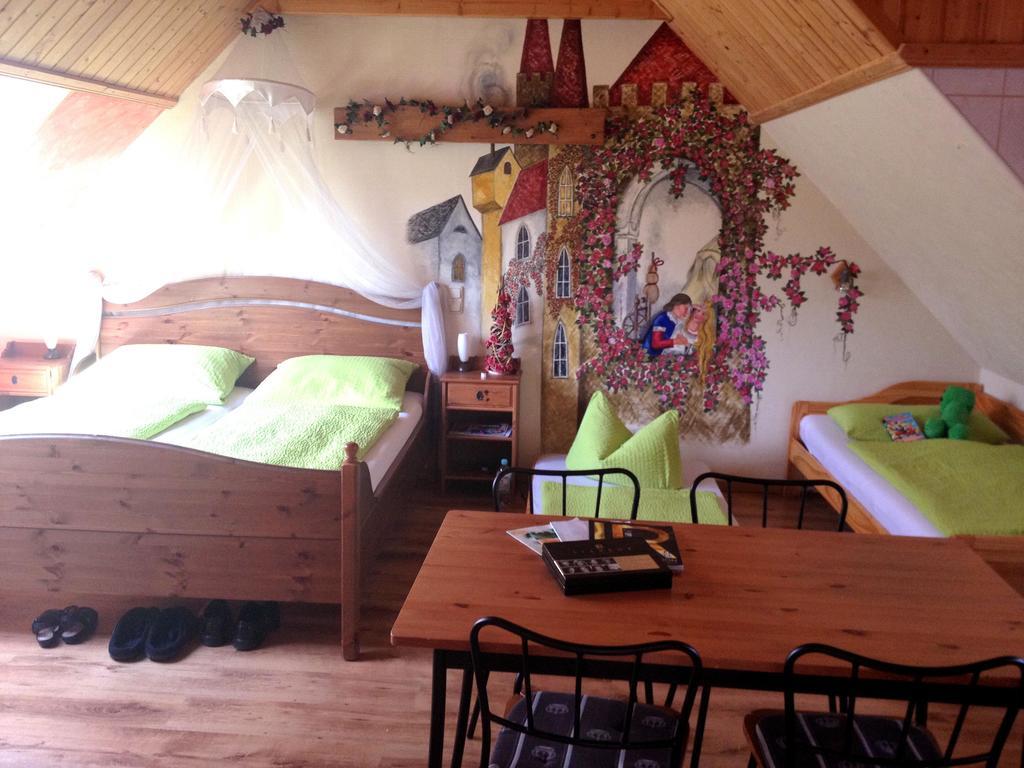 Gaestezimmer Am Maerchenbrunnen Dresden Oda fotoğraf